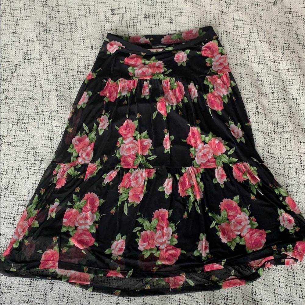 Mid-length floral overlay skirt